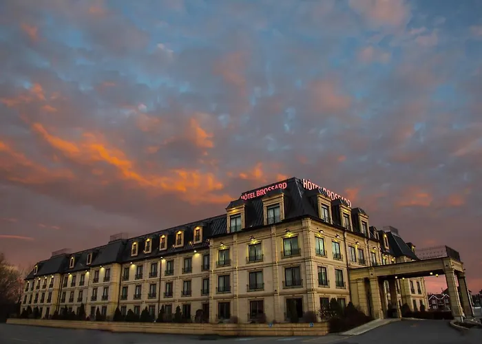 Hotel Brossard