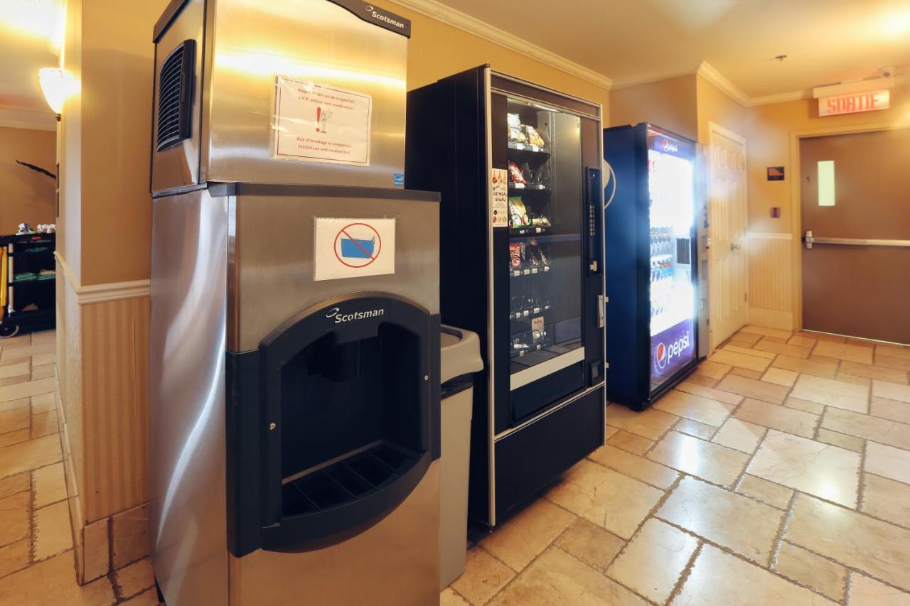 Hotel Brossard Hotel Brossard